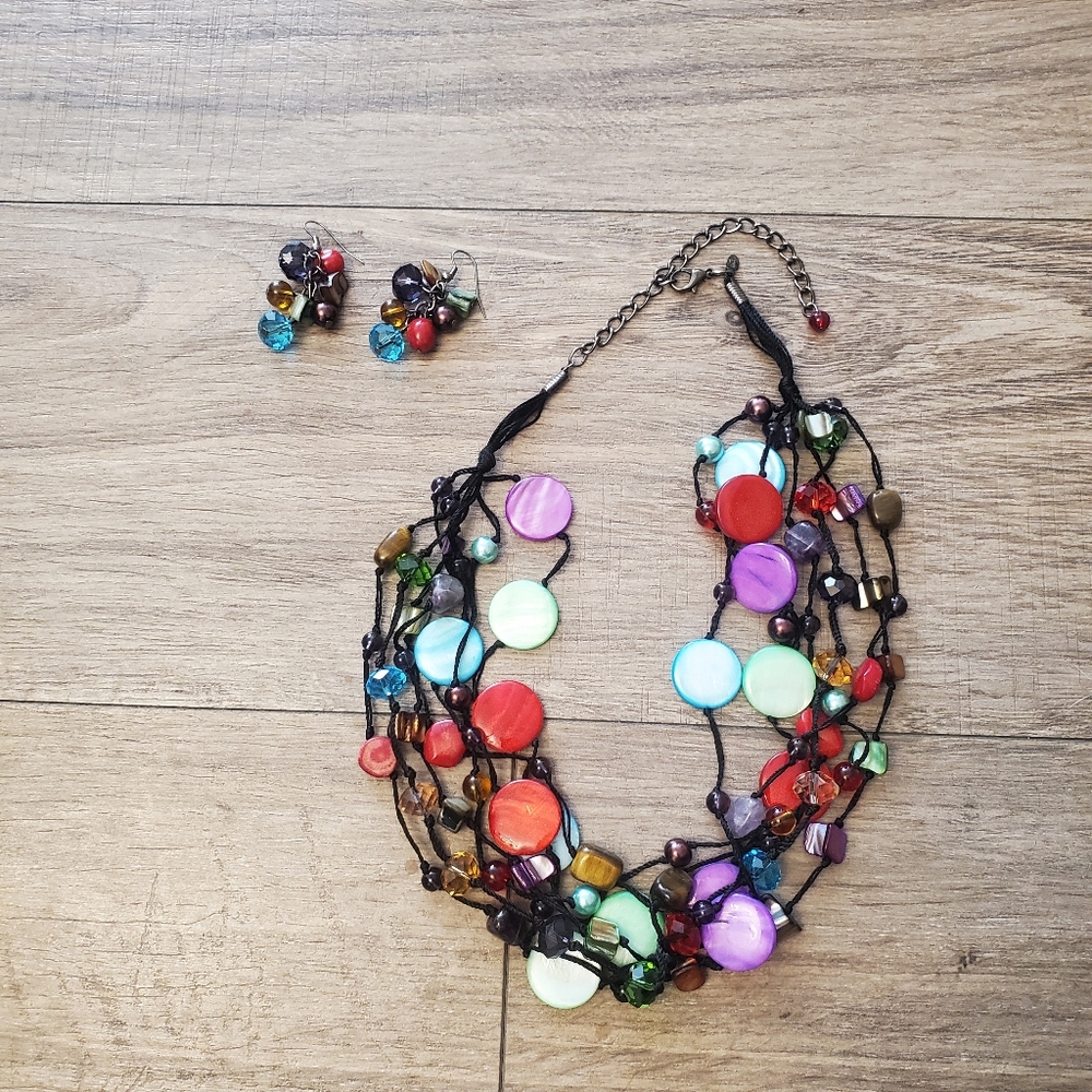 Premier Designs‎ Spectrum Necklace and Earrings Bundle